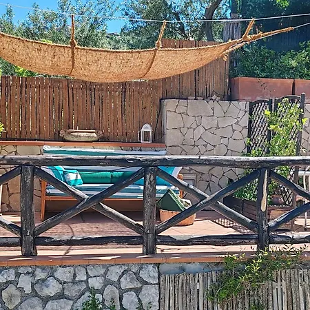 Mediterranea E Casa Del Capricorno Charming Apartment Massa Lubrense