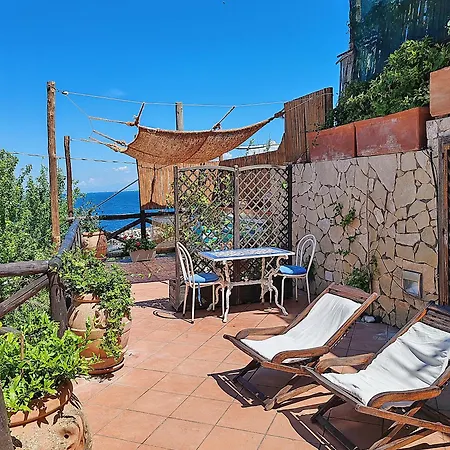 Mediterranea E Casa Del Capricorno Charming Apartment Massa Lubrense
