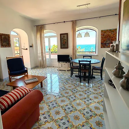 Mediterranea E Casa Del Capricorno Charming * Massa Lubrense