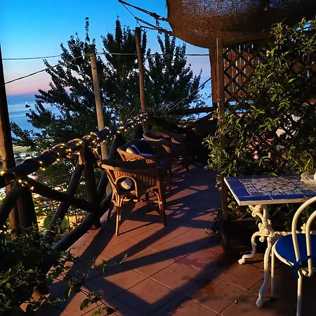 Mediterranea E Casa Del Capricorno Charming * Massa Lubrense